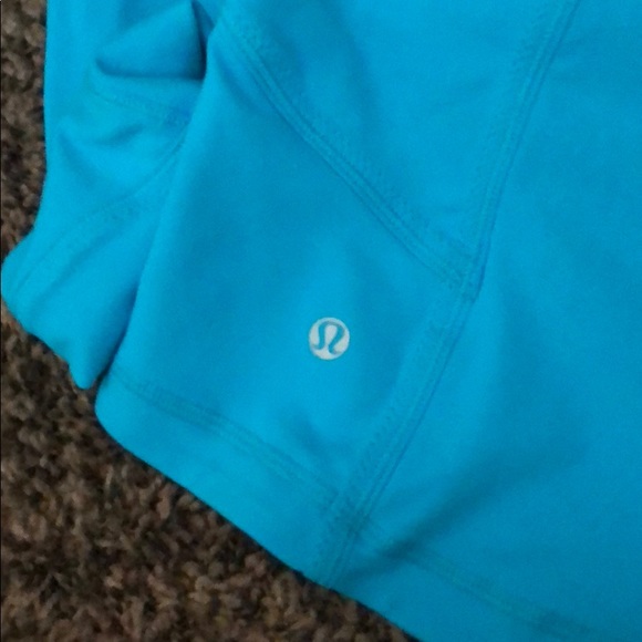Lululemon jacket 💙 - Picture 3 of 3